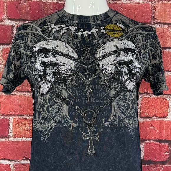 Affliction Men's Skull Rhinestone Short Sleeve Graphic T-shirt - Size: Small-NWT - Picture 3 of 13